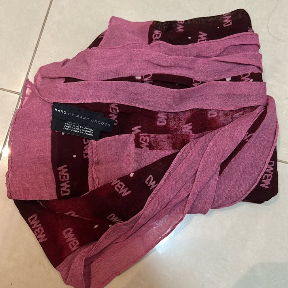 Marc by Marc Jacobs scarf